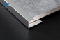 装飾的なアルミニウム カーペットの端のトリム6063Alu Multifeatureのさび止め3m