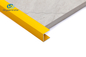 アルミニウムUは壁および床の装飾のための電気泳動の処置の金色の側面図を描く